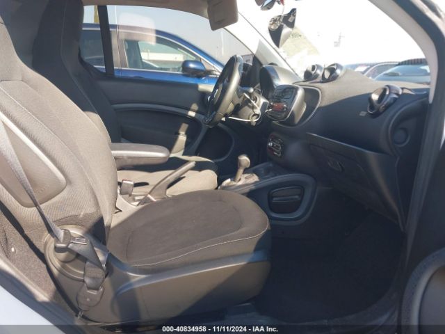 WMEFJ9BA5HK230037 Smart Fortwo Electric Drive Passion/prime/pure