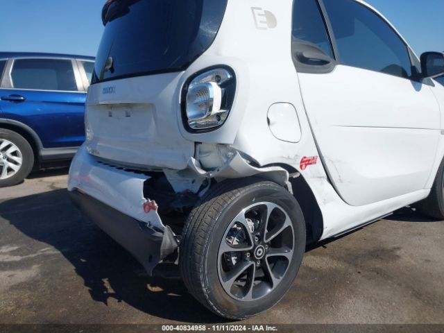 WMEFJ9BA5HK230037 Smart Fortwo Electric Drive Passion/prime/pure