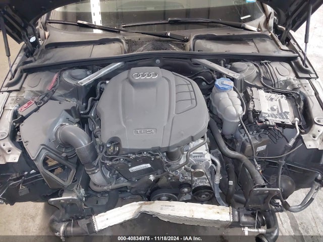 Продажа на аукционе авто 2019 Audi A4 45 Premium, vin: WAUDNAF4XKA022195, номер лота: 40834975