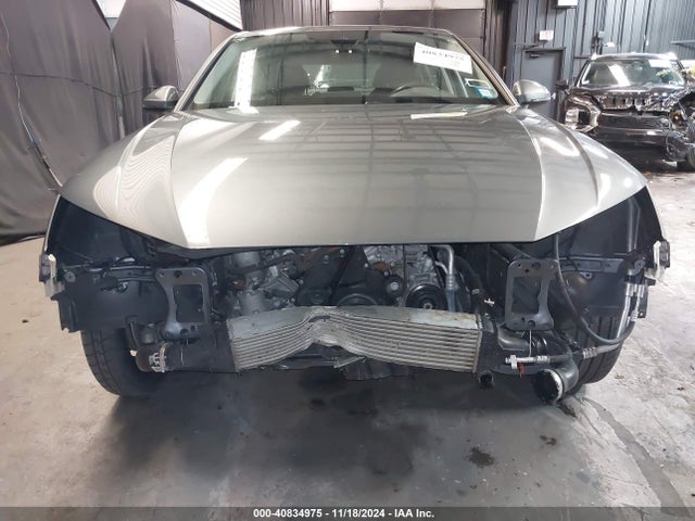 Продажа на аукционе авто 2019 Audi A4 45 Premium, vin: WAUDNAF4XKA022195, номер лота: 40834975