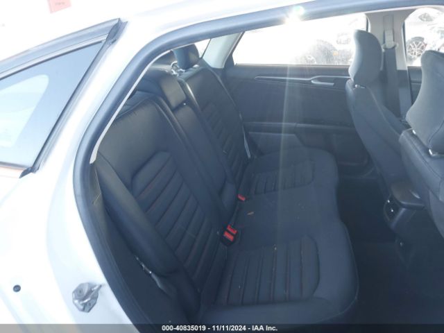 3FA6P0H93GR316498 Ford FUSION SE