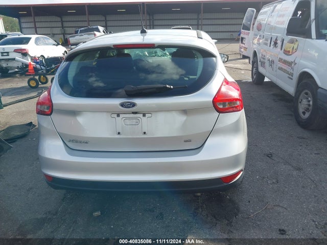 Ford FOCUS SE 2018 1FADP3K28JL280379 Image 15