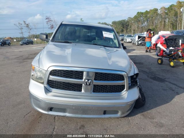 1C6RR7GGXJS157704 RAM 1500 Slt  4x4 6'4 Box