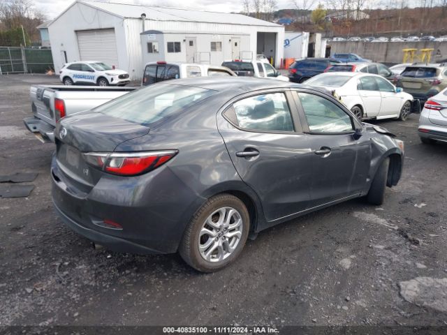 3MYDLBZV2GY102579 Scion IA