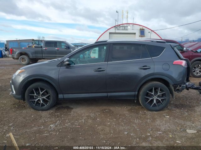 2T3JFREV3GW451005 Toyota RAV4 SE