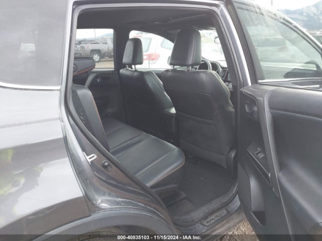 2T3JFREV3GW451005 Toyota RAV4 SE
