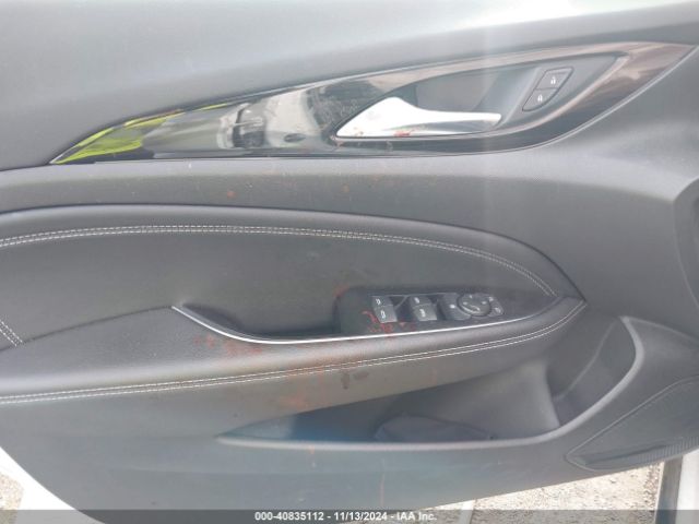 W04GP6SX4J1109350 Buick Regal Sportback Essence