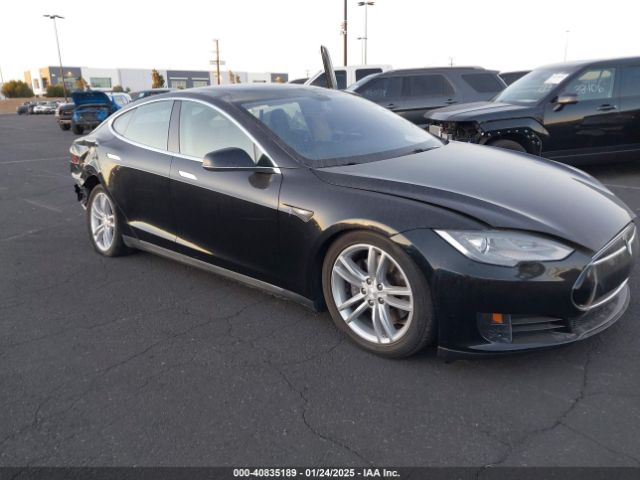 2013 TESLA MODEL S 5YJSA1CG0DFP09488