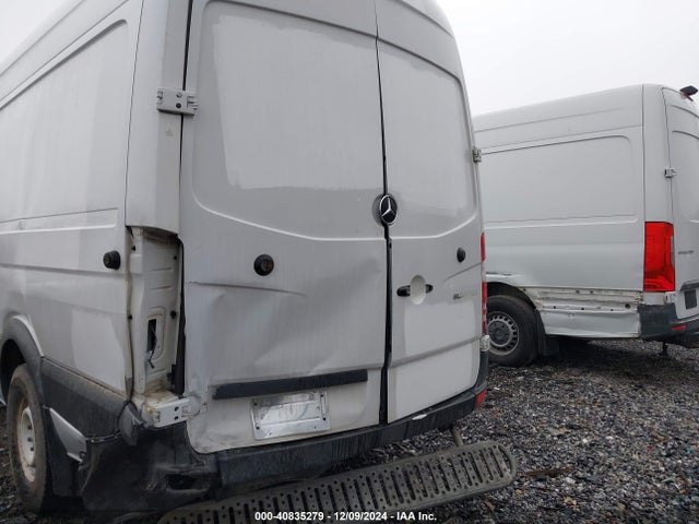 WD3PE8DB5FP124351 Mercedes-Benz Sprinter 2500 High Roof