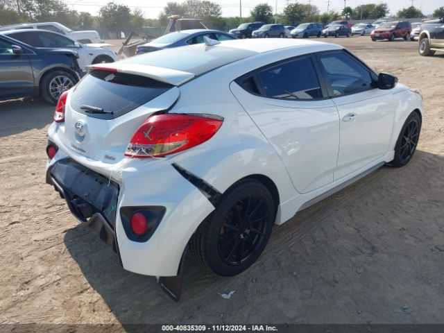KMHTC6AE4FU218229 Hyundai Veloster Turbo
