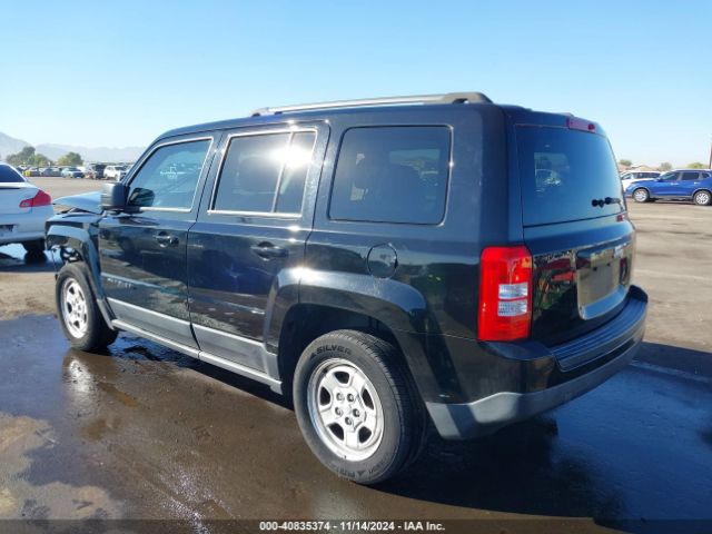 1C4NJPBA2HD116984 Jeep Patriot Sport Fwd