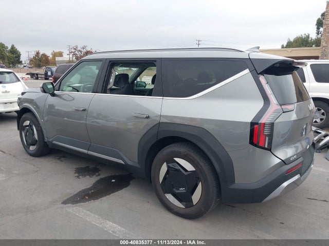 KIA Ev9 Wind 2024 KNDAFFS56R6033657 Image 3