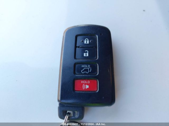 5TDJKRFH2GS279717 Toyota Highlander Xle V6
