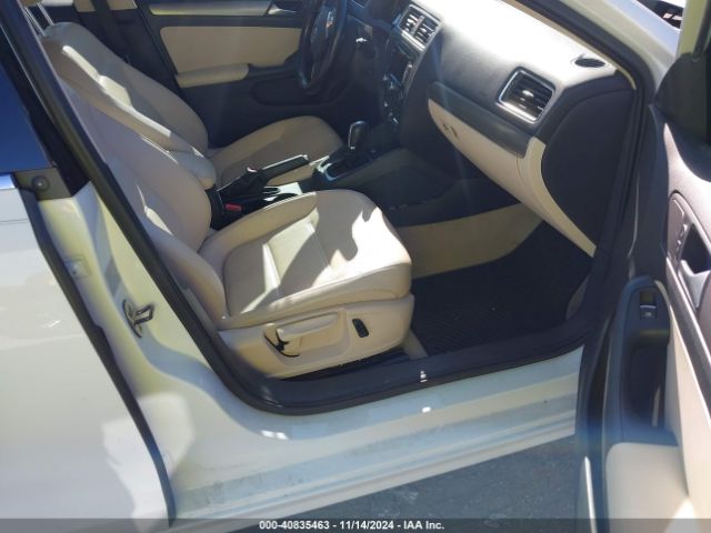 3VWLL7AJ0EM411677 Volkswagen Jetta 2.0l Tdi