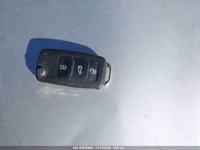 WVGAV7AX1GW600524 Volkswagen TIGUAN S
