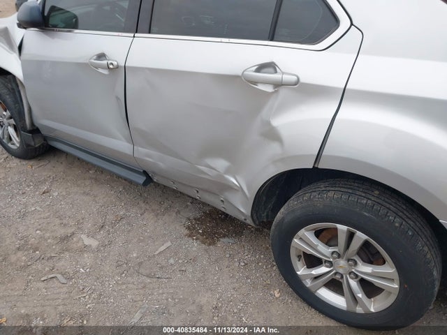 Chevrolet EQUINOX LS 2017 2GNALBEK0H1524919 Image 19