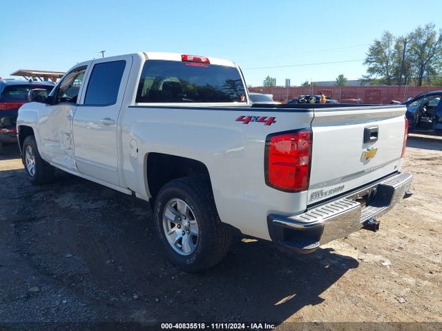 Chevrolet Silverado 1500 1lt 2018 3GCUKREC8JG247220 Image 3