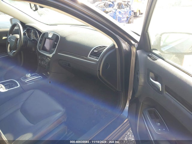 Chrysler 300 2021 2C3CCARG8MH657788 Image 5