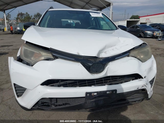 Toyota RAV4 LE 2016 2T3BFREV8GW448296 Image 12