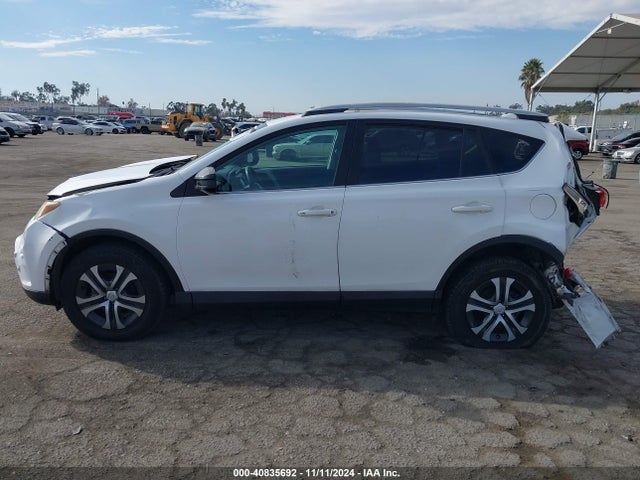 Toyota RAV4 LE 2016 2T3BFREV8GW448296 Image 14