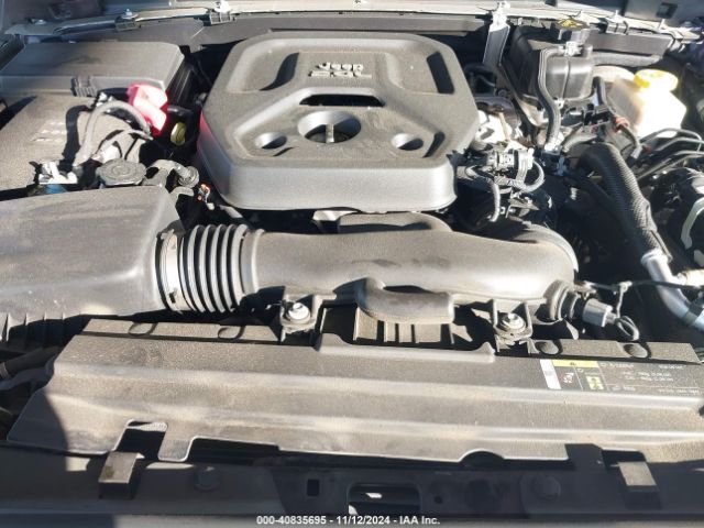 1C4HJXDN1KW569826 Jeep Wrangler Unlimited Sport S 4x4