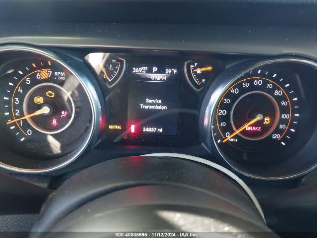 1C4HJXDN1KW569826 Jeep Wrangler Unlimited Sport S 4x4