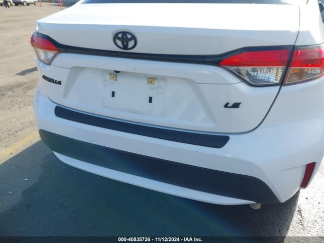 5YFEPMAE1NP292919 Toyota COROLLA LE