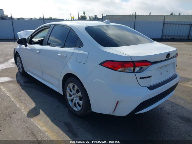 5YFEPMAE1NP292919 Toyota COROLLA LE