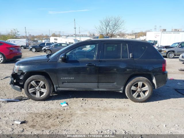 1C4NJDEB6GD757993 Jeep Compass Latitude