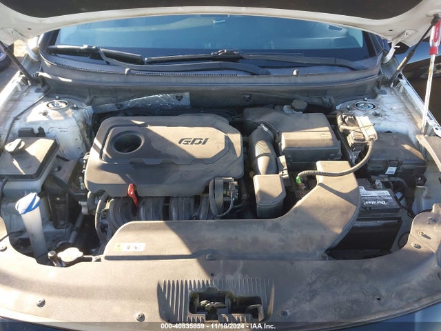 Hyundai SONATA SE 2015 5NPE24AF4FH002887 Image 10