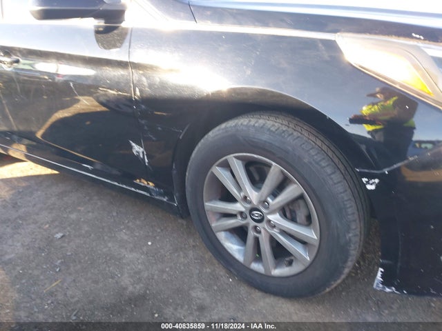 Hyundai SONATA SE 2015 5NPE24AF4FH002887 Image 12