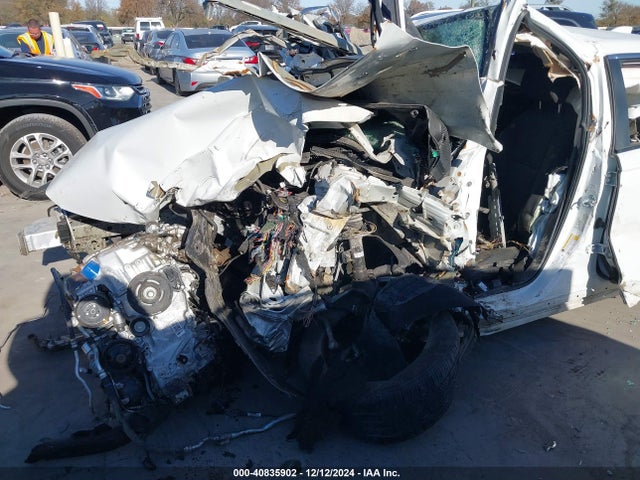 1HGCY1F29RA027422 Honda ACCORD LX