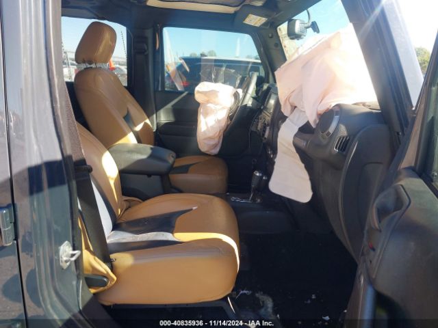 1C4HJWDGXGL311552 Jeep Wrangler Unlimited Sport