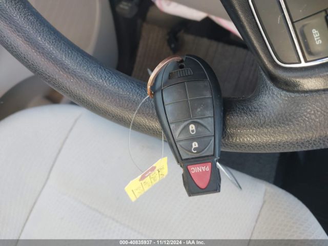 2C7WDGBG7KR803126 Dodge Grand Caravan Se