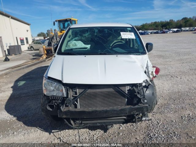 2C7WDGBG7KR803126 Dodge Grand Caravan Se