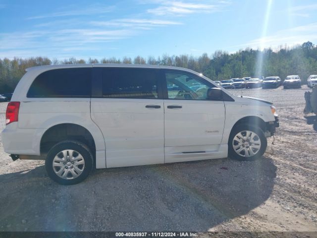 2C7WDGBG7KR803126 Dodge Grand Caravan Se