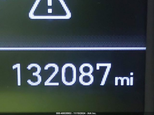 5NPE24AF5JH728282 Hyundai SONATA SE