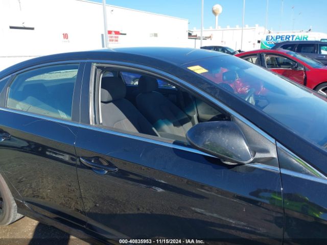 5NPE24AF5JH728282 Hyundai SONATA SE