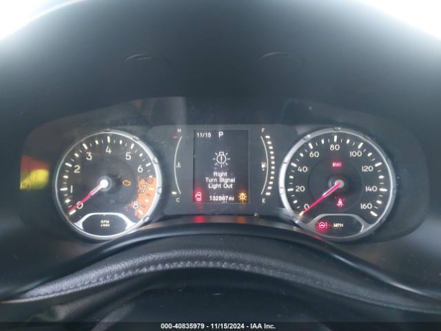 ZACCJAAT3FPB20239 Jeep Renegade Sport