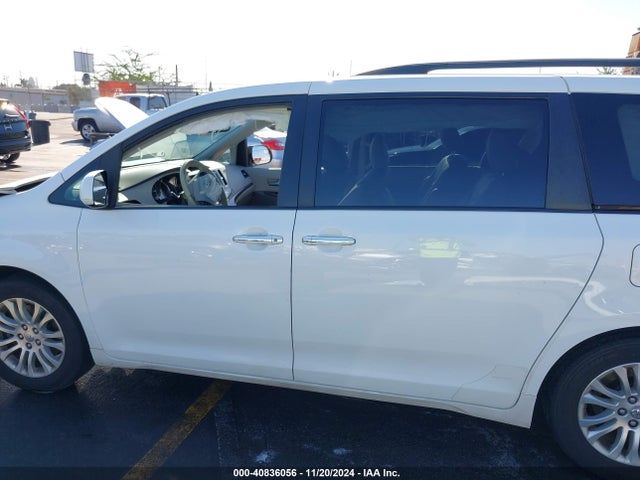 Toyota Sienna Xle/limited 2014 5TDYK3DC9ES458868 Image 14