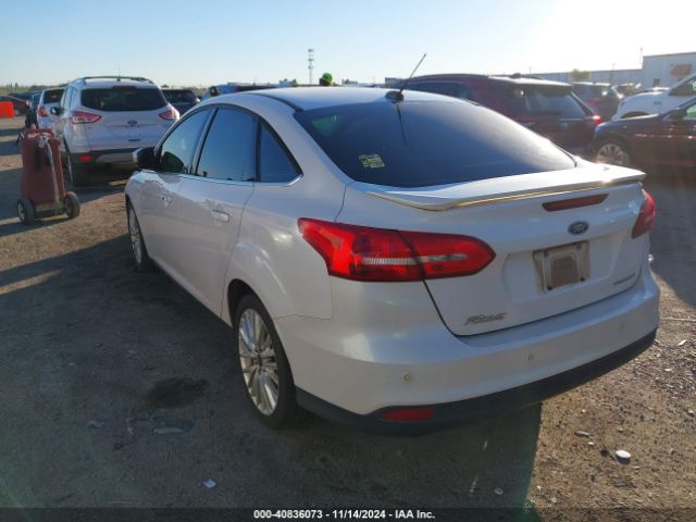1FADP3J20HL272661 Ford Focus Titanium