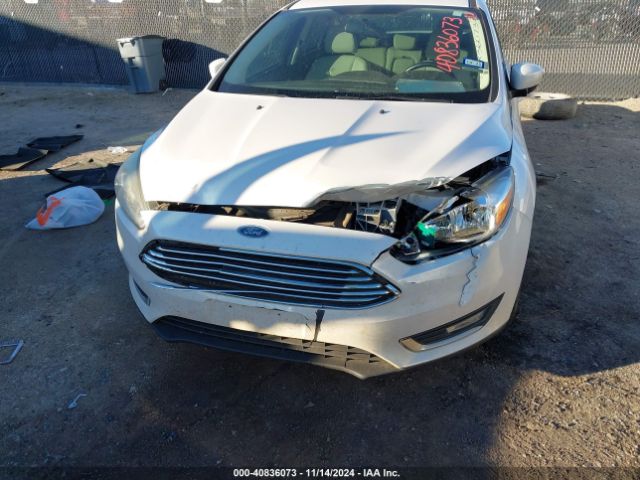1FADP3J20HL272661 Ford Focus Titanium