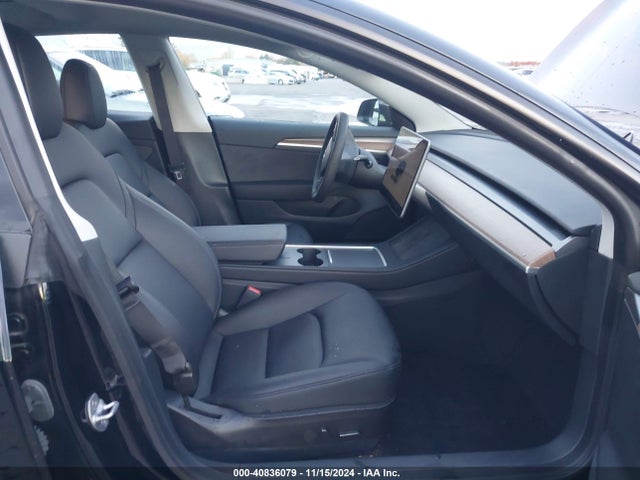 2023 TESLA MODEL 3 5YJ3E1EA0PF560814 Photo 4