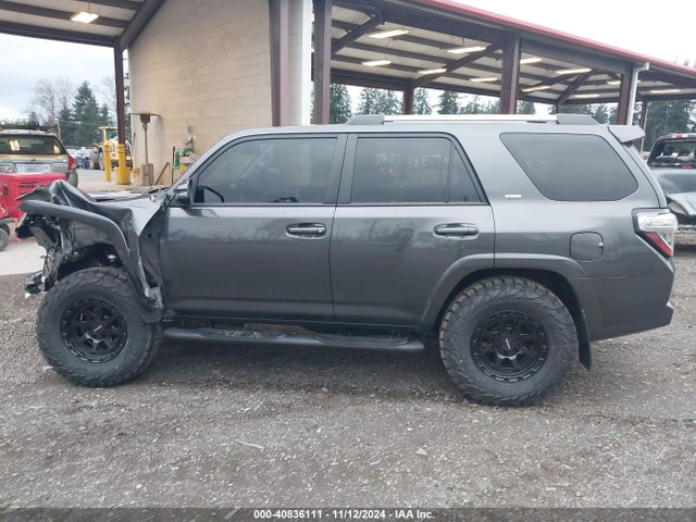 Toyota 4runner Sr5 Premium 2019 JTEBU5JR6K5614222 Image 14