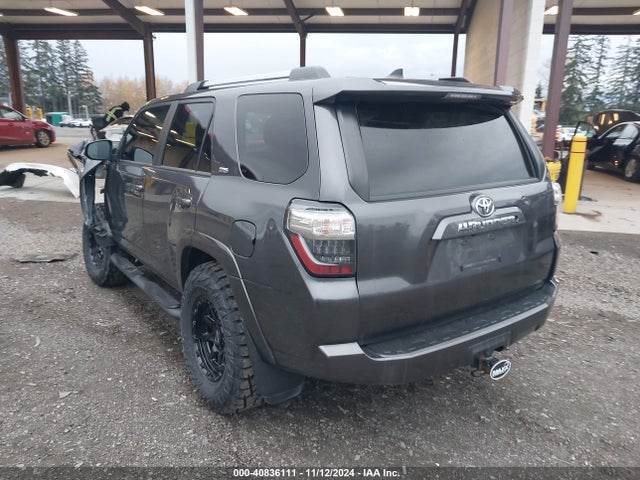 Toyota 4runner Sr5 Premium 2019 JTEBU5JR6K5614222 Image 3