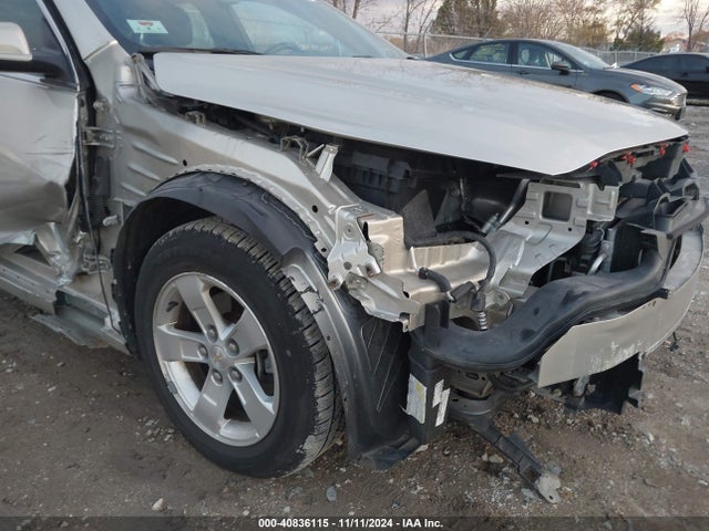 Chevrolet MALIBU 1LT 2015 1G11C5SL3FF353993 Image 18