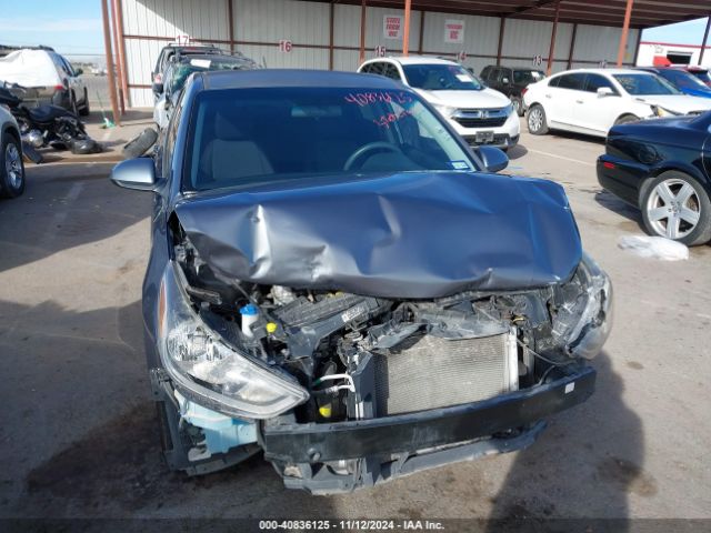 3KPC24A39JE014530 Hyundai ACCENT SE