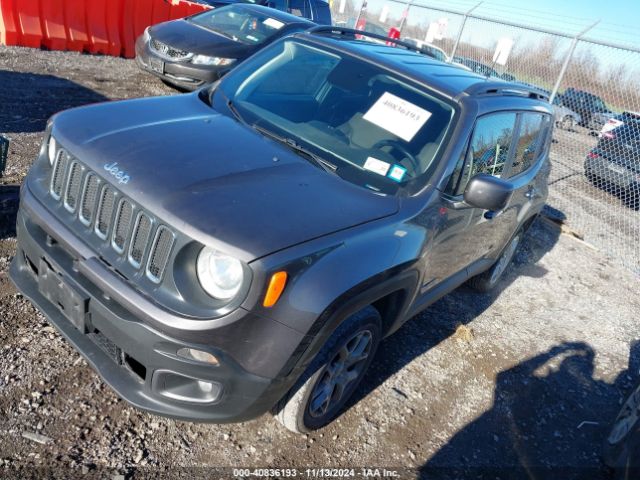 ZACCJBBB6JPJ42883 Jeep Renegade Latitude 4x4