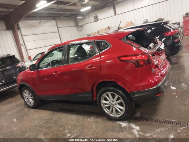 JN1BJ1CR4JW285485 Nissan Rogue Sport S