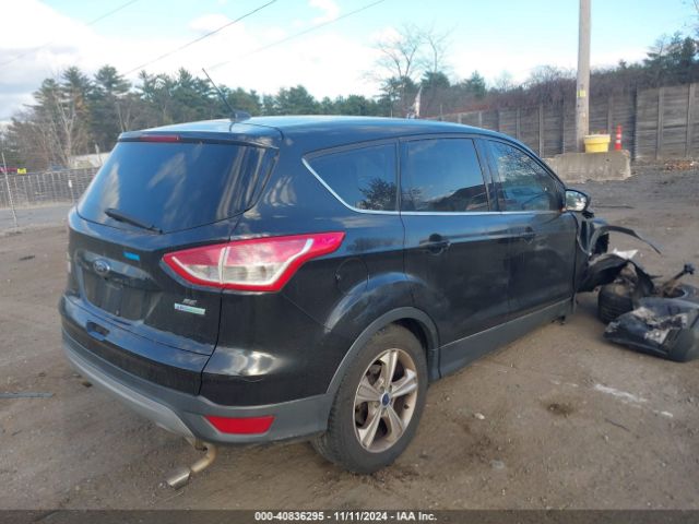 1FMCU0GX5EUD73440 Ford ESCAPE SE